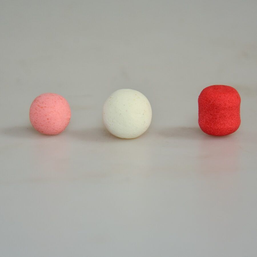 Dynamite Hitnrun Pop Up peldošās boilas 12mm un 15mm - Balts/Dzeltens/Rozā/Sarkans
