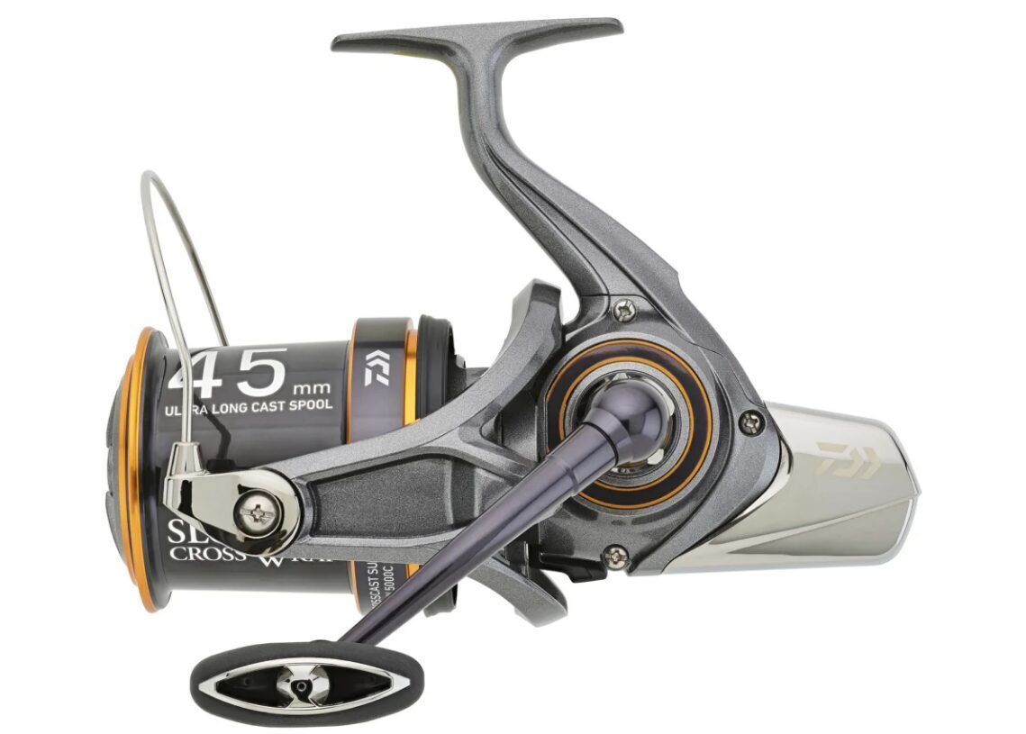 daiwa carp reels cheap reel 24 CROSSCAST SURF 45 SCW 5000 QD – NGTLV Color & Sound:Blue Pearl / Shad Sound Flounder The twin lip spool Abu Garcia BlackMax 8ft