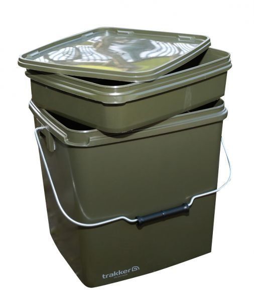 TRAKKER 13 Ltr Olive Square Container + tray, 13L spainis ar papildus trauciņu