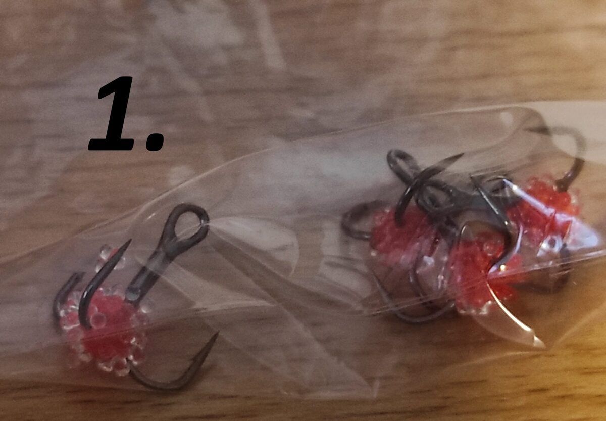 Ziemas mānekļi - Agat trīsžuburu āķi ar UV efektu