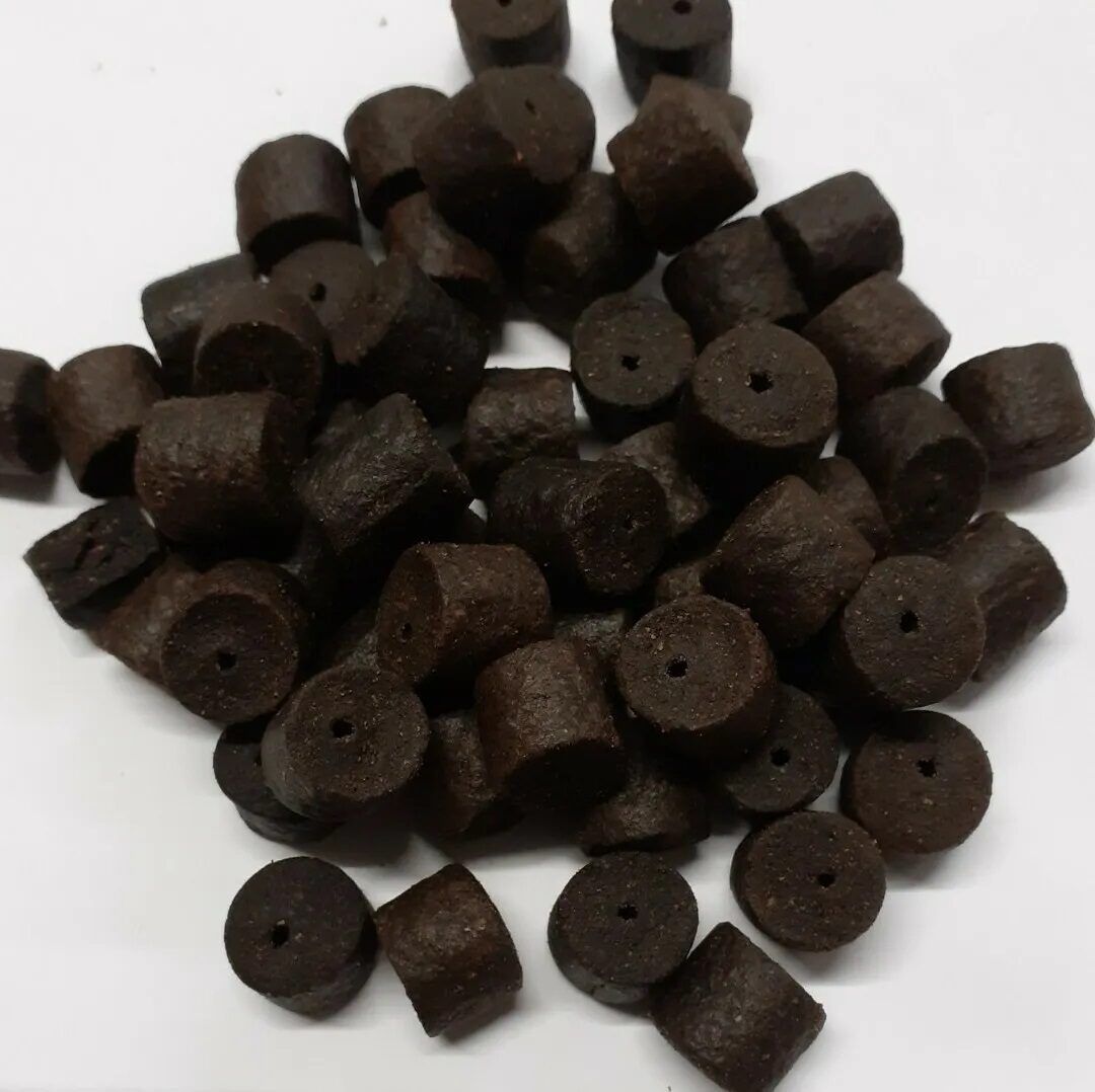 Coppens Black Halibut 14mm un 20mm Melnas paltusa peletes ar caurumu