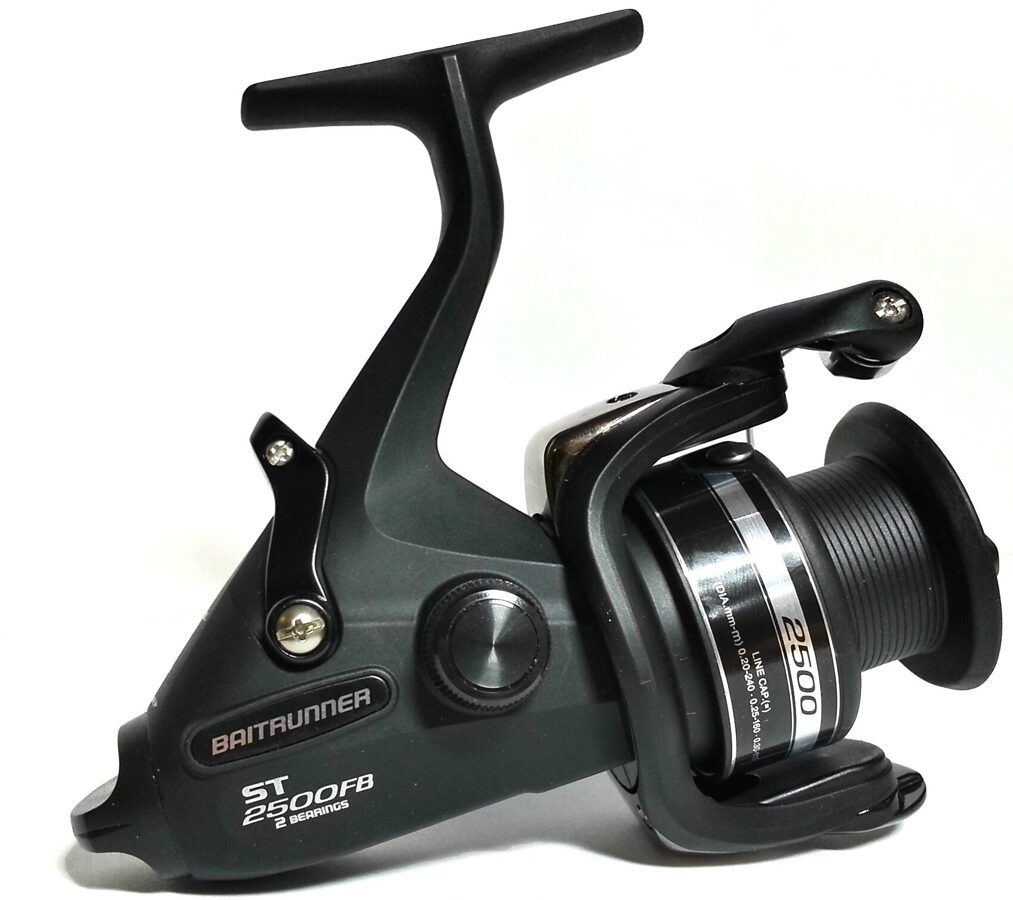 SHIMANO Baitrunner ST 2500 FB Front Drag, Karpu un fīdera spole ar baitrunner