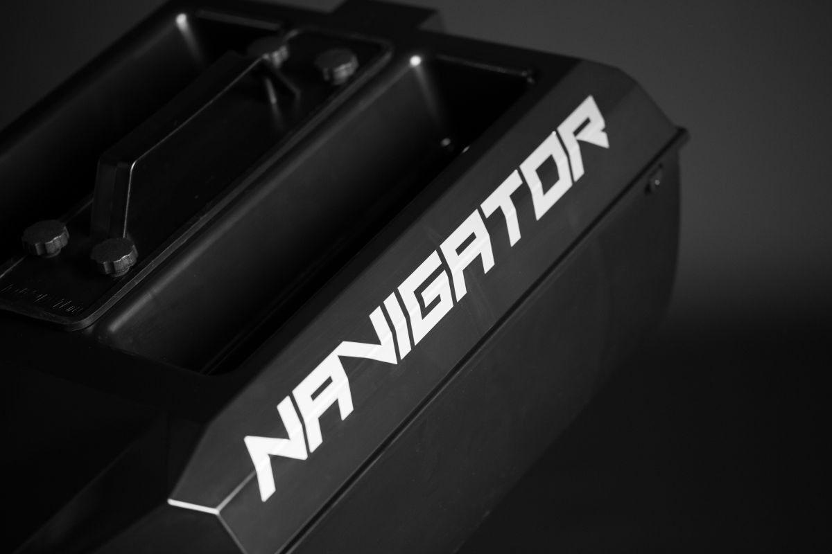 Navigator baitboat, Iebarošanas kuģis