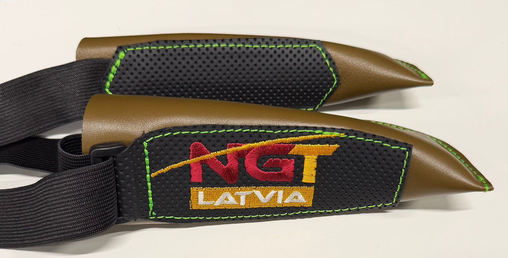 Kātu aizsargs / čehols dabīgās ādas NGT