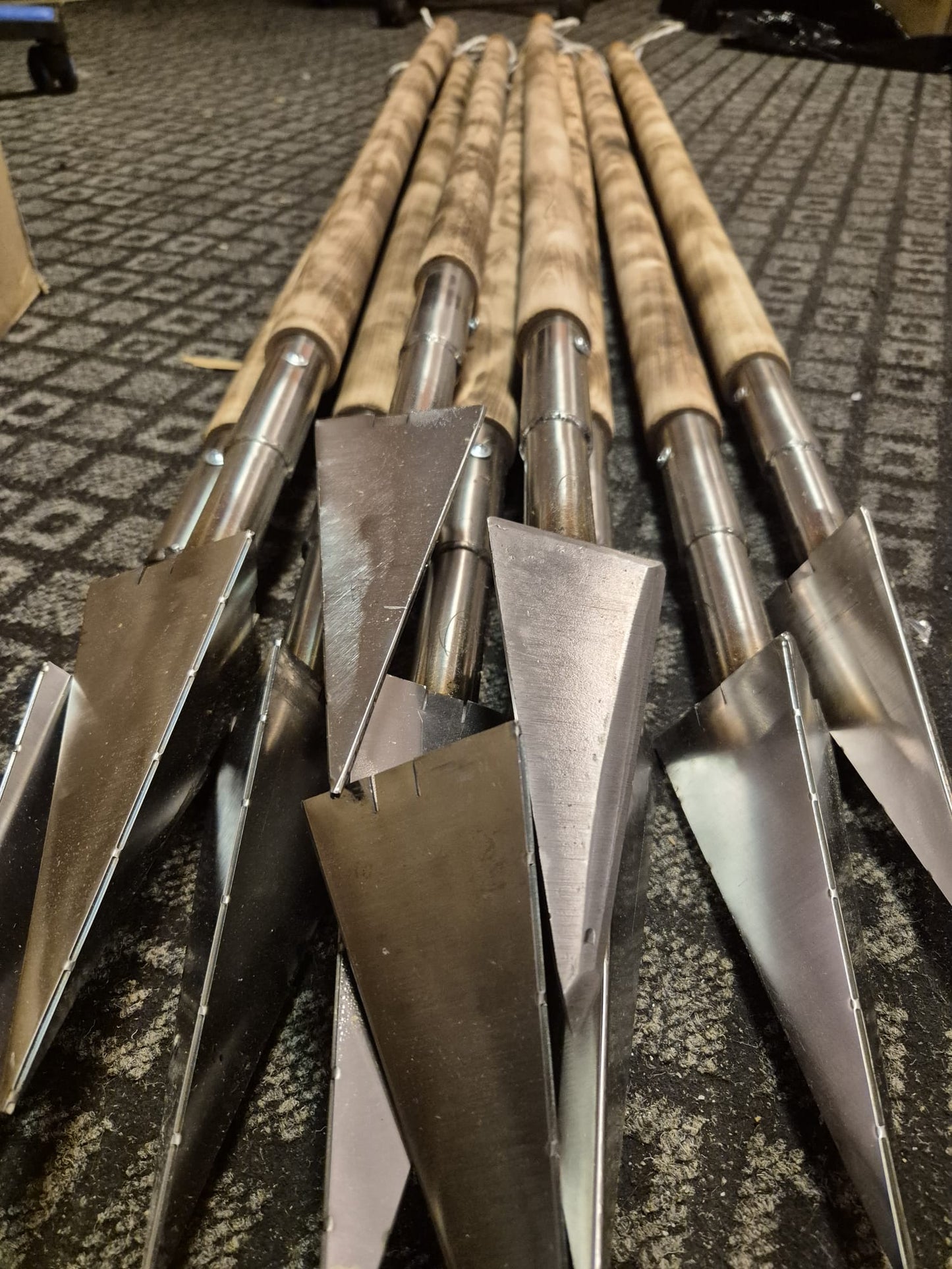 Ledus kalts " Verga " Roku darbs