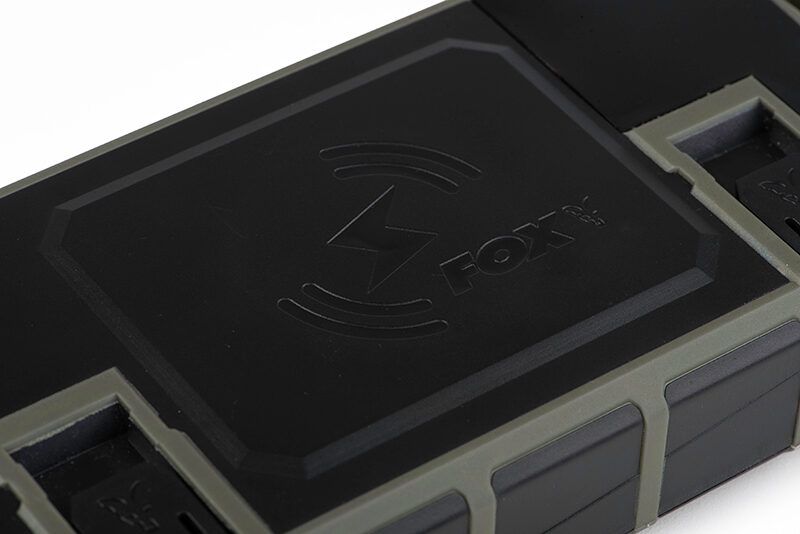 FOX HALO 27K WIRELESS POWER PACK, Bezvadu jaudīgā uzlādes sistēma 27000mAh