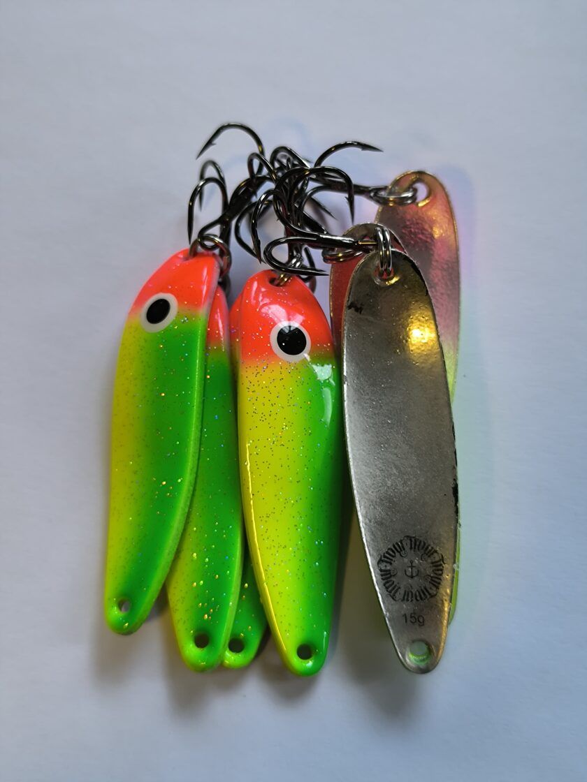 Šūpiņš Zielfisch TroutBait Ekskluzīvs krāsojums UV 15g (Trout guide Latvia krāsojums)