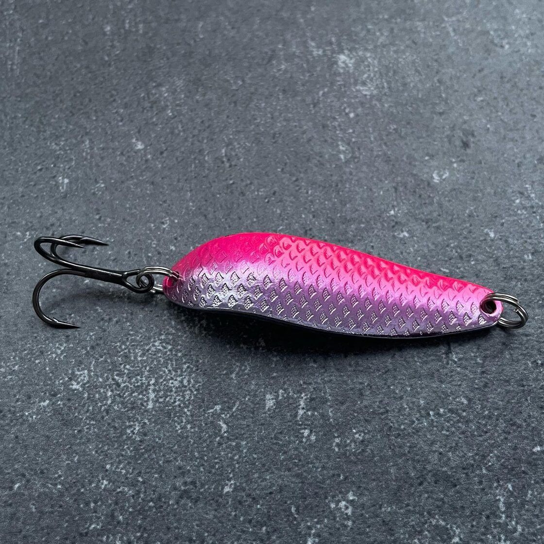 Šūpiņi Toxic Irony By Dmitry Beljajev - Rozā/sudraba spīdīgi - Made in Latvia 16/19/20/24/32g