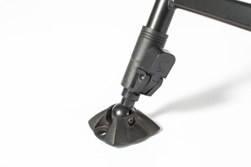 NASH Indulgence Ultralite, Viegls, salokāms krēsls