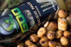 Korda GOO Tiger Nut Smoke, Likvīds ar dūmu efektu ūdenī