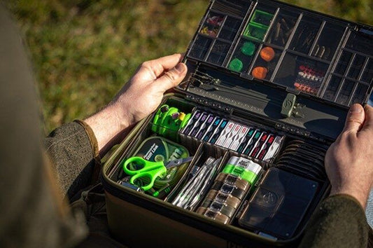 KORDA Tackle Box, Izturīga makšķerlietu kaste