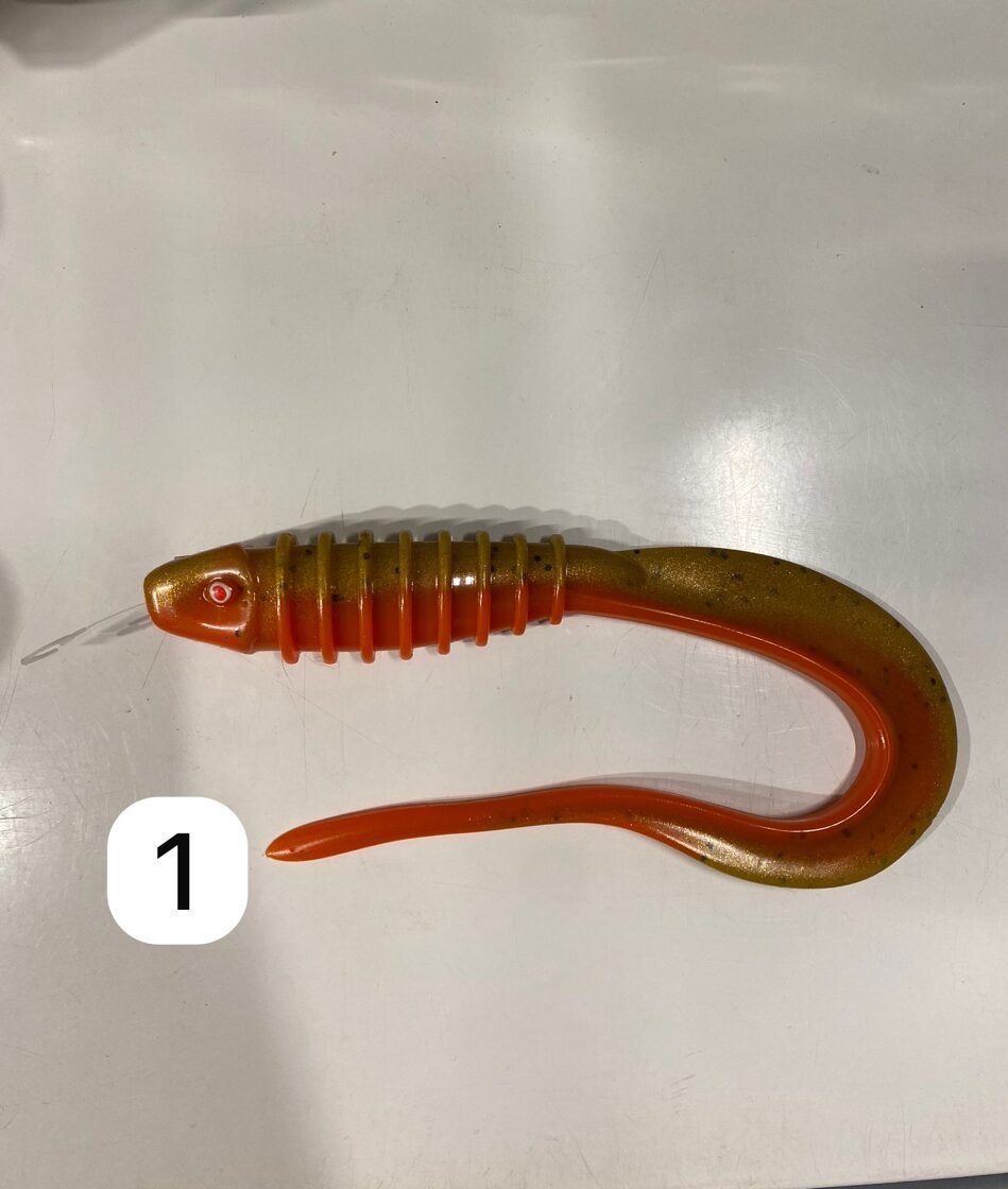 OSHELure Vbone Tail 10" (25cm) / Pelāģisko Līdaku Mīkstais Māneklis