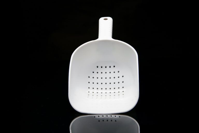 Bait Spoon Holes XL, Ēsmas karote ar caurumiem XL