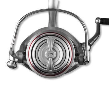 DAIWA EMBLEM SURF 35 SCW QD Lielā karpu un jūras Surf tipa spole