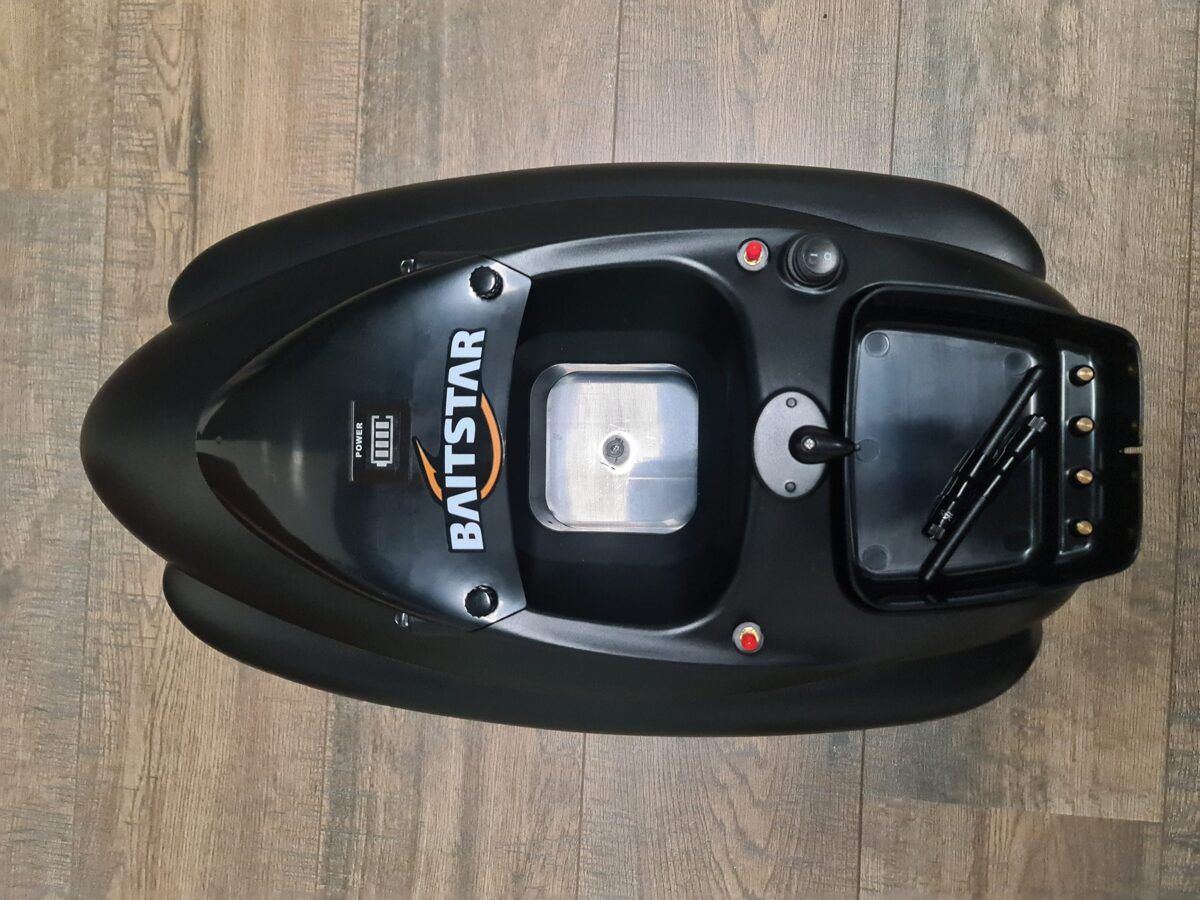 BaitStar Compact baitboat, Kompaktā iebarošanas laiva