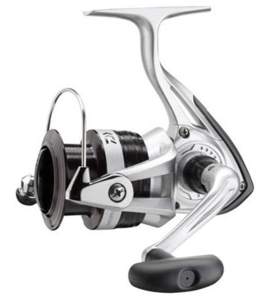 DAIWA SWEEPFIRE E  spininga spoles - 1500C , 2000C , 2500C , 3000C , 3500C , 4000C , 5000C