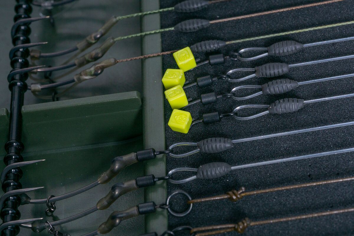 Ridge Monkey Armoury Rig Box, Liela un izturīga pavadu kaste