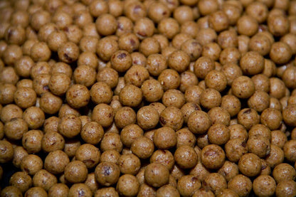 Dynamite 12mm Monster Tigernut Boilies - Milzu tīģerrieksta boilas 1kg
