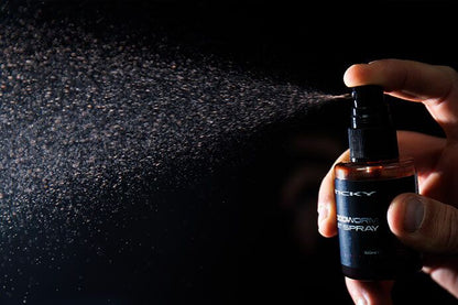 STICKY BLOODWORM BAIT SPRAY, Motiļa garšas Ēsmas pūšamais šķidrums