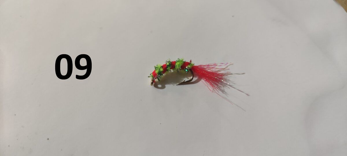 Ziemas mānekļi - Peipusa mušas ar UV efektu - dažādas krāsas un varianti