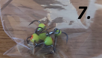 Ziemas mānekļi - Agat trīsžuburu āķi ar UV efektu