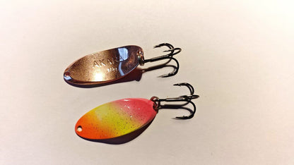 Top1 Spožo Taimiņu šūpiņš Akara - 18g ar āķi spožajiem