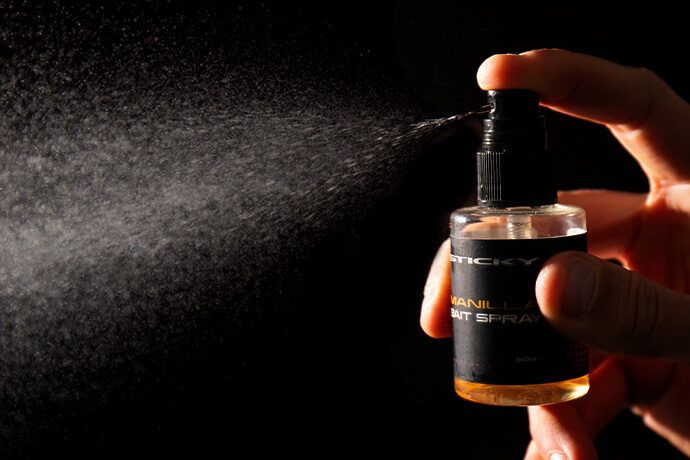 STICKY MANILLA BAIT SPRAY, Vaniļas garšas Ēsmas pūšamais šķidrums