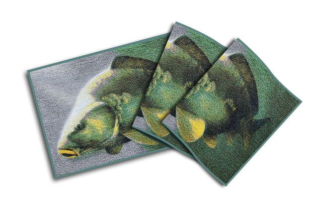 Delphin 3D carp rug (paklājs ar karpu)