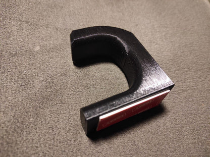 Stick to Wall Rod Holders / Balti un Melni Makšķeru Turētāji Līmējami pie Sienas