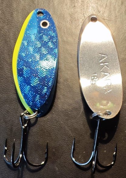 Top1 Spožo Taimiņu šūpiņš Akara - 18g ar āķi spožajiem