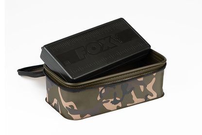 FOX AQUOS CAMO RIG BOX AND TACKLE BAG , Ūdensizturīga pavadu un sīkumu kaste