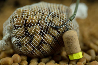 STICKY MANILLA DUMBELL WAFTERS, Vaniļas vafteri cilindra formā