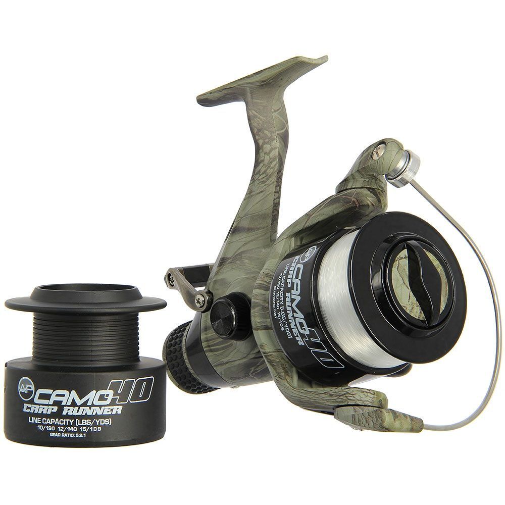 Angling Pursuits Camo 40 Carp runner karpu spole ar camo rakstu, auklu 12Lb, rezerves kaseti