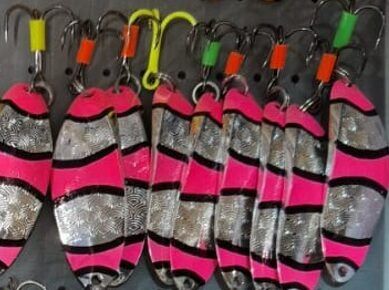 Top1 Spožo Taimiņu šūpiņš Akara - 21g ar āķi