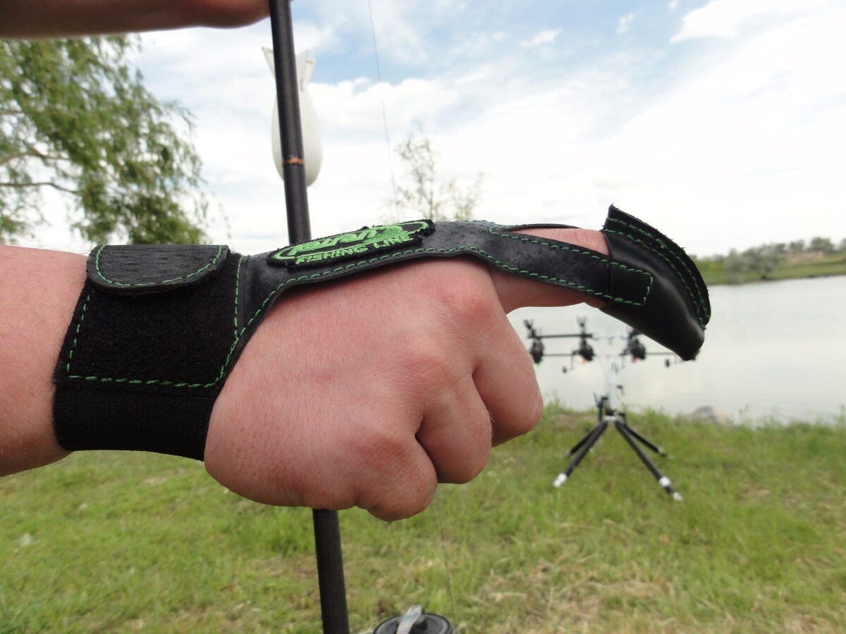 Katran Single finger casting glove, Iemešanas cimds pirksta aizsardzībai