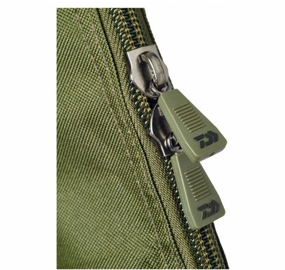 DAIWA BLACK WIDOW Rod Sleeve 13FT, 1 makšķerkāta soma 13ft/3.9m kātiem