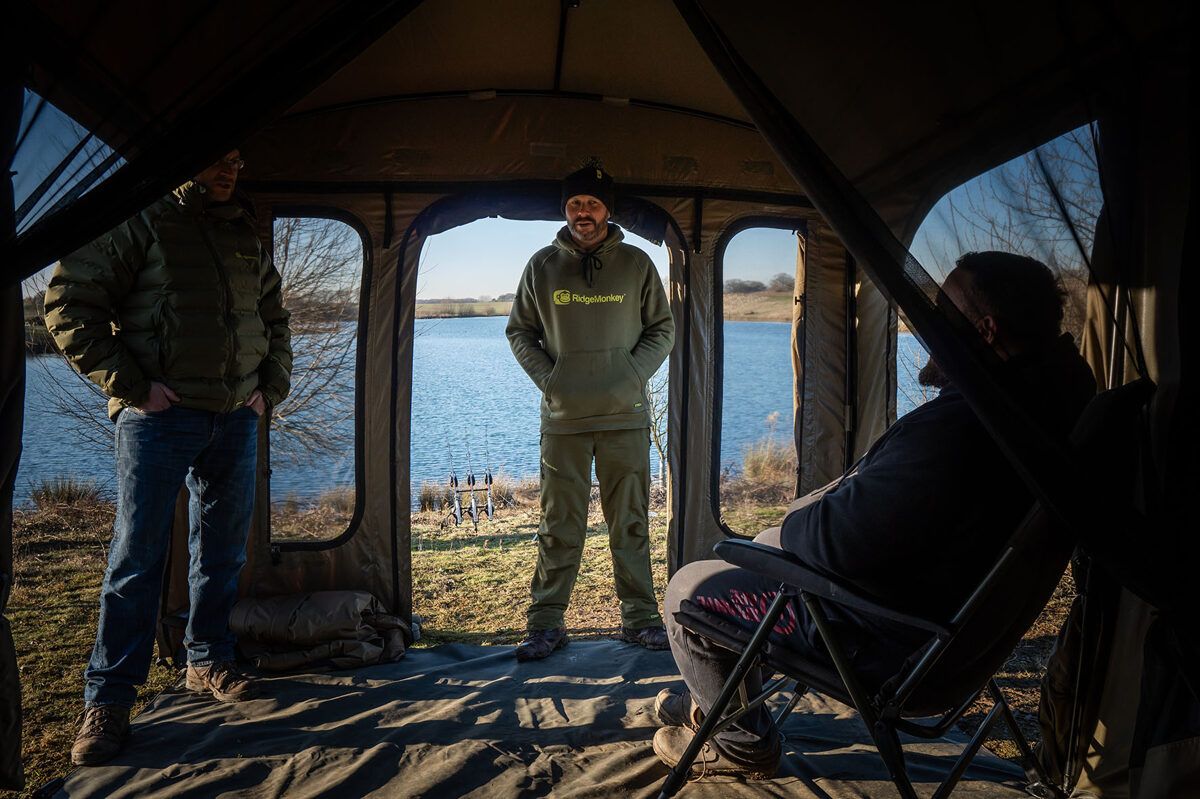 Ridge Monkey EscApe XF2 Compact with Plus porch extension, XF2 Kompaktā telts ar verandas paplašinājumu