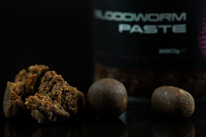 STICKY BLOODWORM PASTE, Motiļa garšas ēsmas pasta