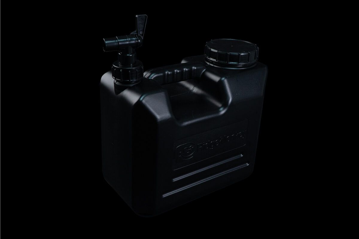 Ridge Monkey Outdoor Power Shower (Full Kit) / Dušas sistēma ar spaini