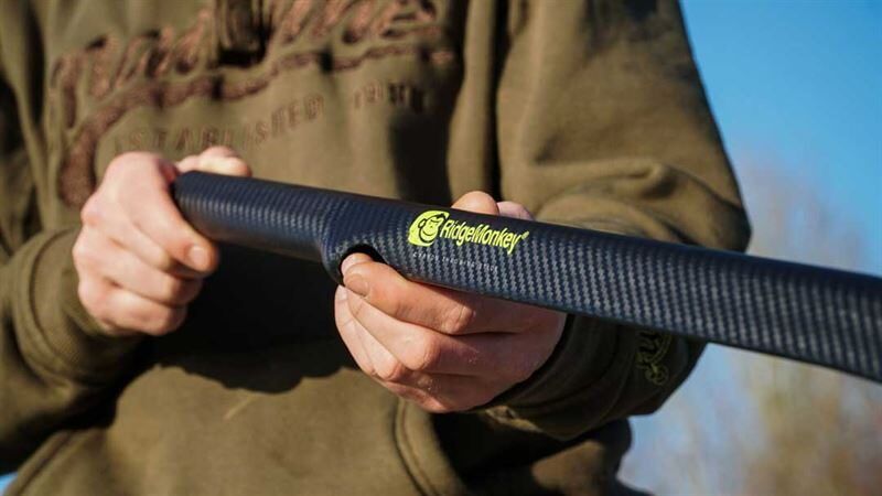 Ridge Monkey Carbon Throwing Stick (Matte Edition), Matēta Karbona 'KOBRA' - 26mm
