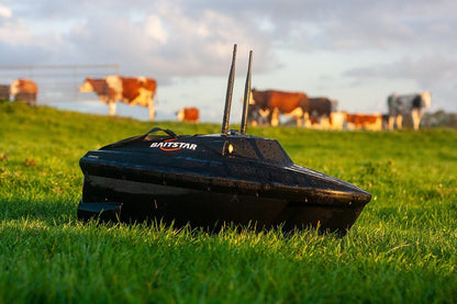 BaitStar Xpert baitboat, Xpert iebarošanas kuģītis - dažādas komplektācijas