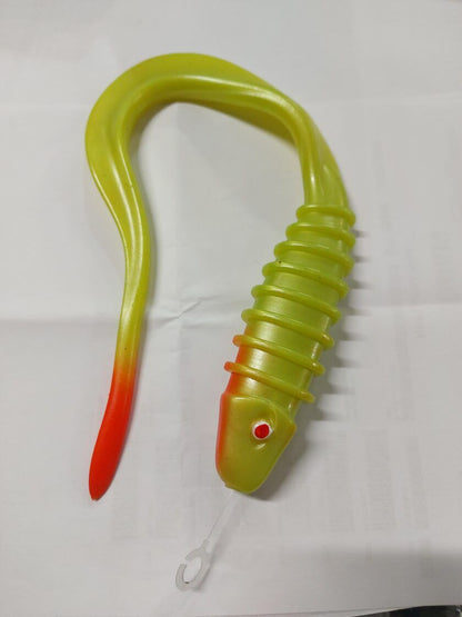 OSHELure Vbone Tail 10" (25cm) / Pelāģisko Līdaku Mīkstais Māneklis