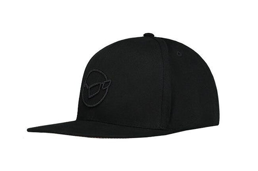 KORDA Brockman Snap Back Cap, Melna cepure ar taisno nagu
