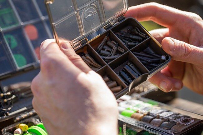 KORDA Tackle Box, Izturīga makšķerlietu kaste