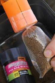 FOX EDGES RAPIDE LOAD PVA BAG SYSTEM - FAST MELT, Ātri šķīstošo PVA maisu sistēma