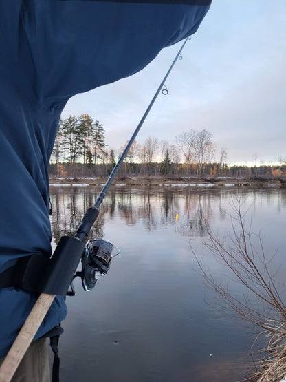 Makšķerkāta holsteris / turētājs pie jostas vietas ērtai kāta pieturēšanai