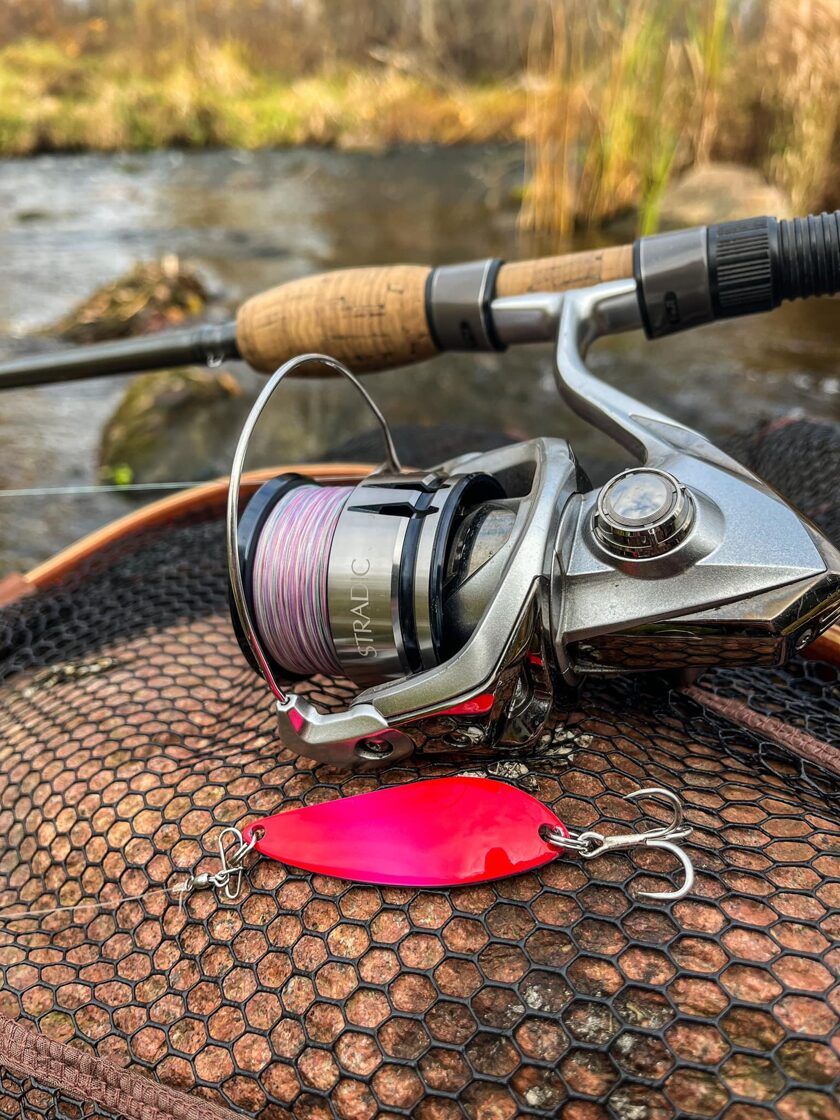 V.V. Craft Trouthunter 65 / Lašu mānekļi