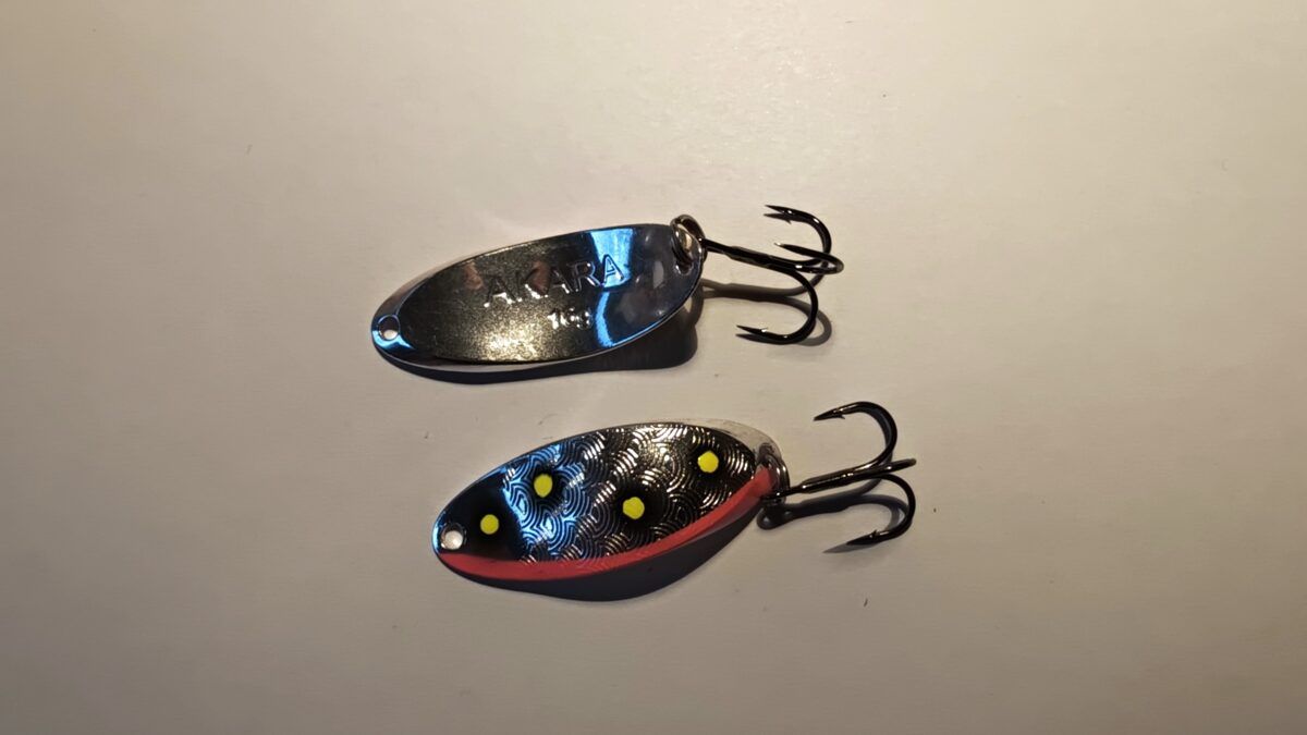 Top1 Spožo Taimiņu šūpiņš Akara - 16g ar āķi