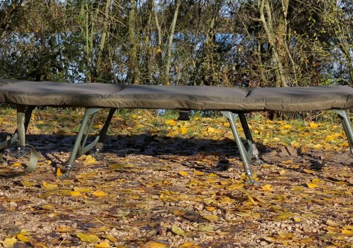 TRAKKER RLX 8 Leg Bed, Liela un izturīga gulta ar 8 kājām