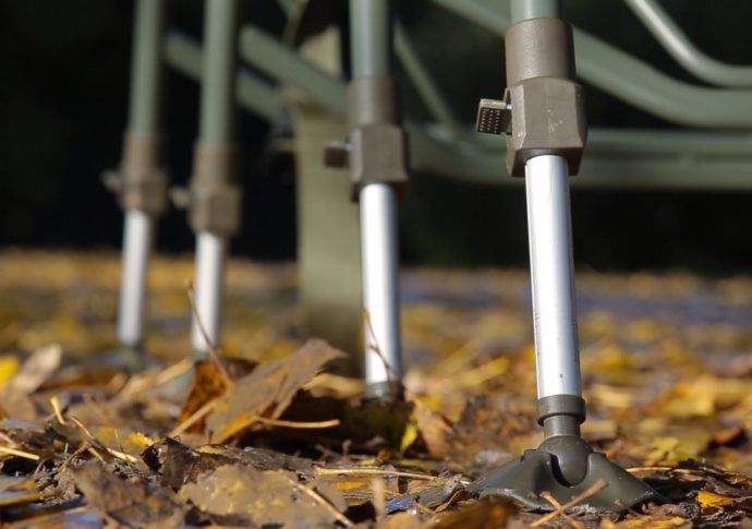 TRAKKER RLX 8 Leg Bed System, 8 kāju lielā gultas sistēma ar guļammaisu